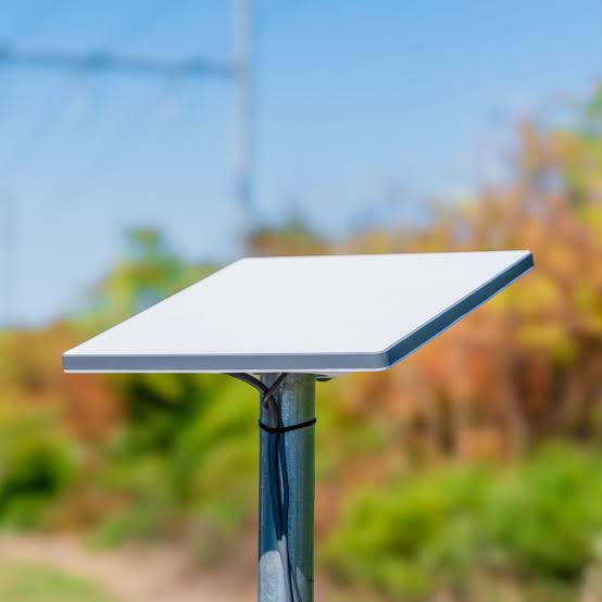 Starlink dish mounted outdoors